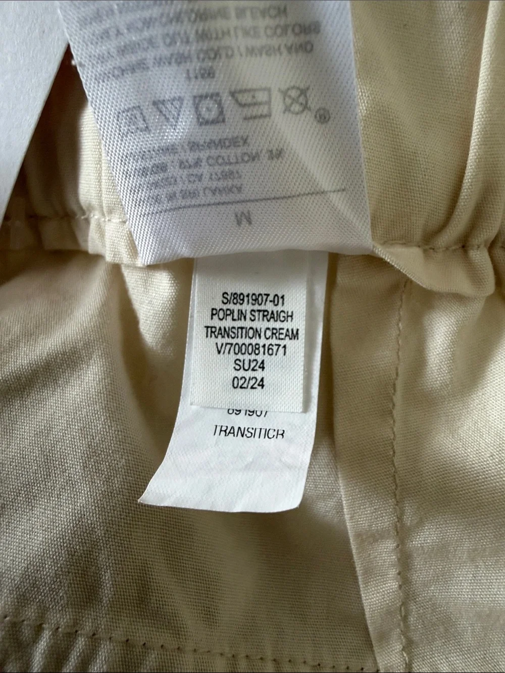 Banana Republic straight leg transition cream pants size medium